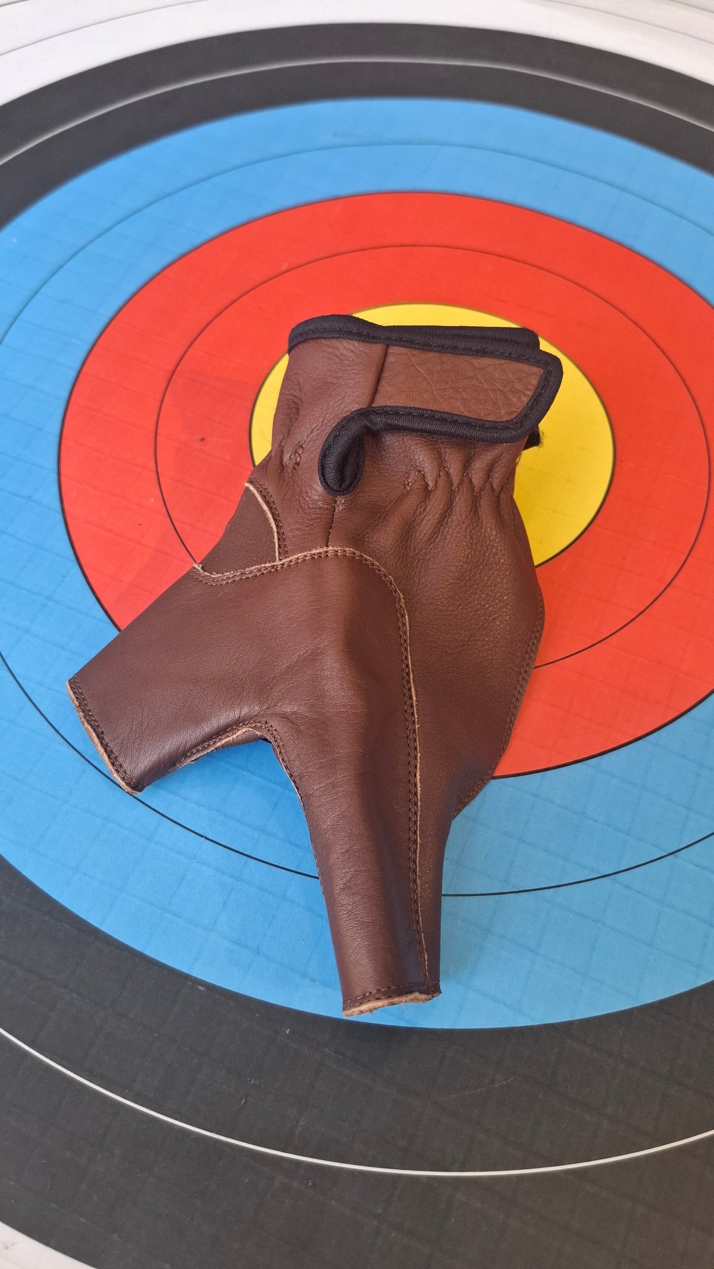 BOW HAND PROTECTION FULL LEATHER BOW BROWN حامي اليد القابضة للقوس