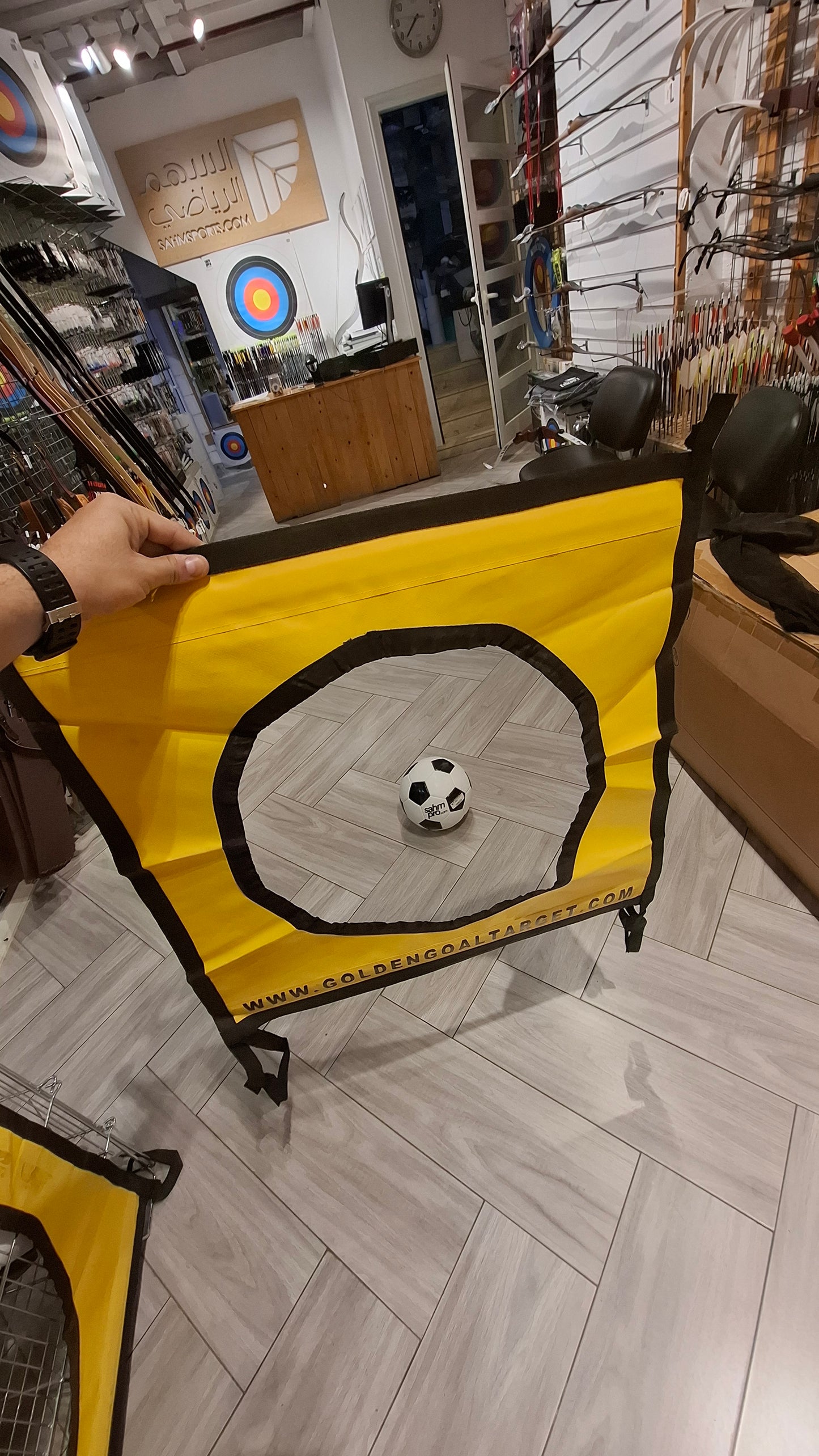 Golden goal target هدف لكرة القدم