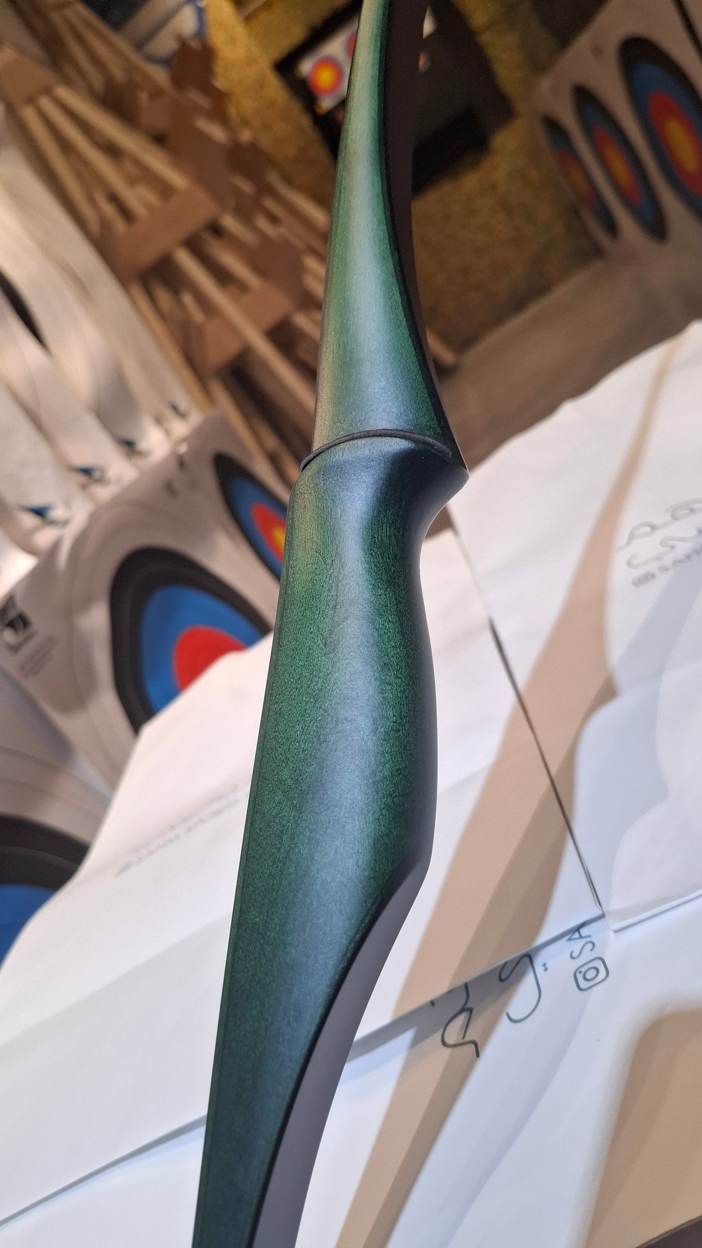 Falco Robin - Colorwood Olive Green