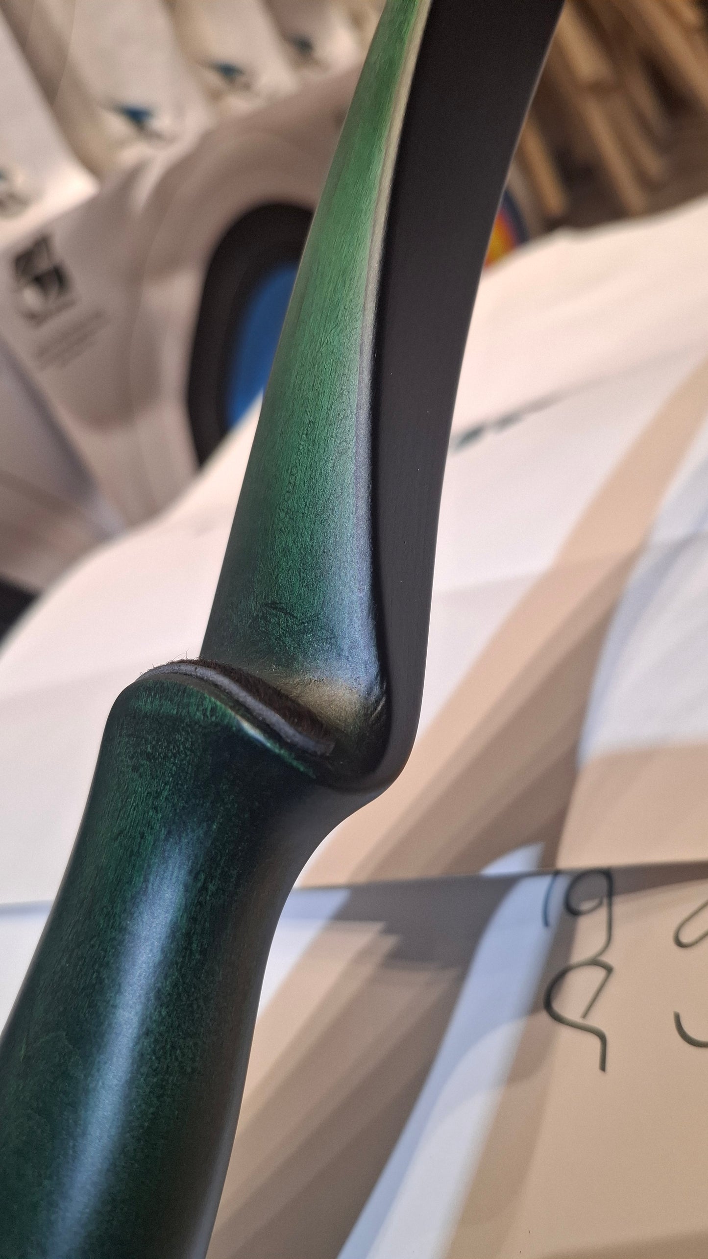 Falco Robin - Colorwood Olive Green