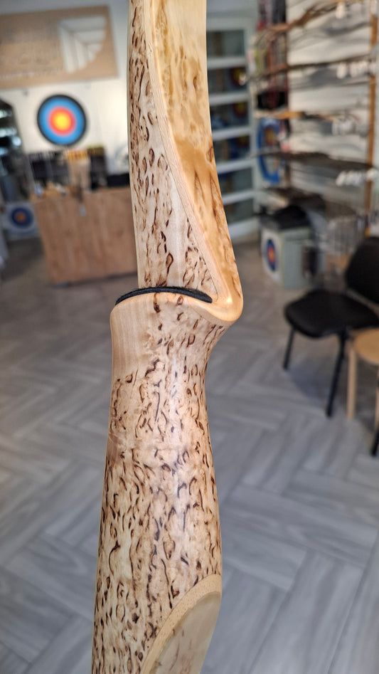 Falco Trophy Longbow (Curly Birch w/red flame overlay)