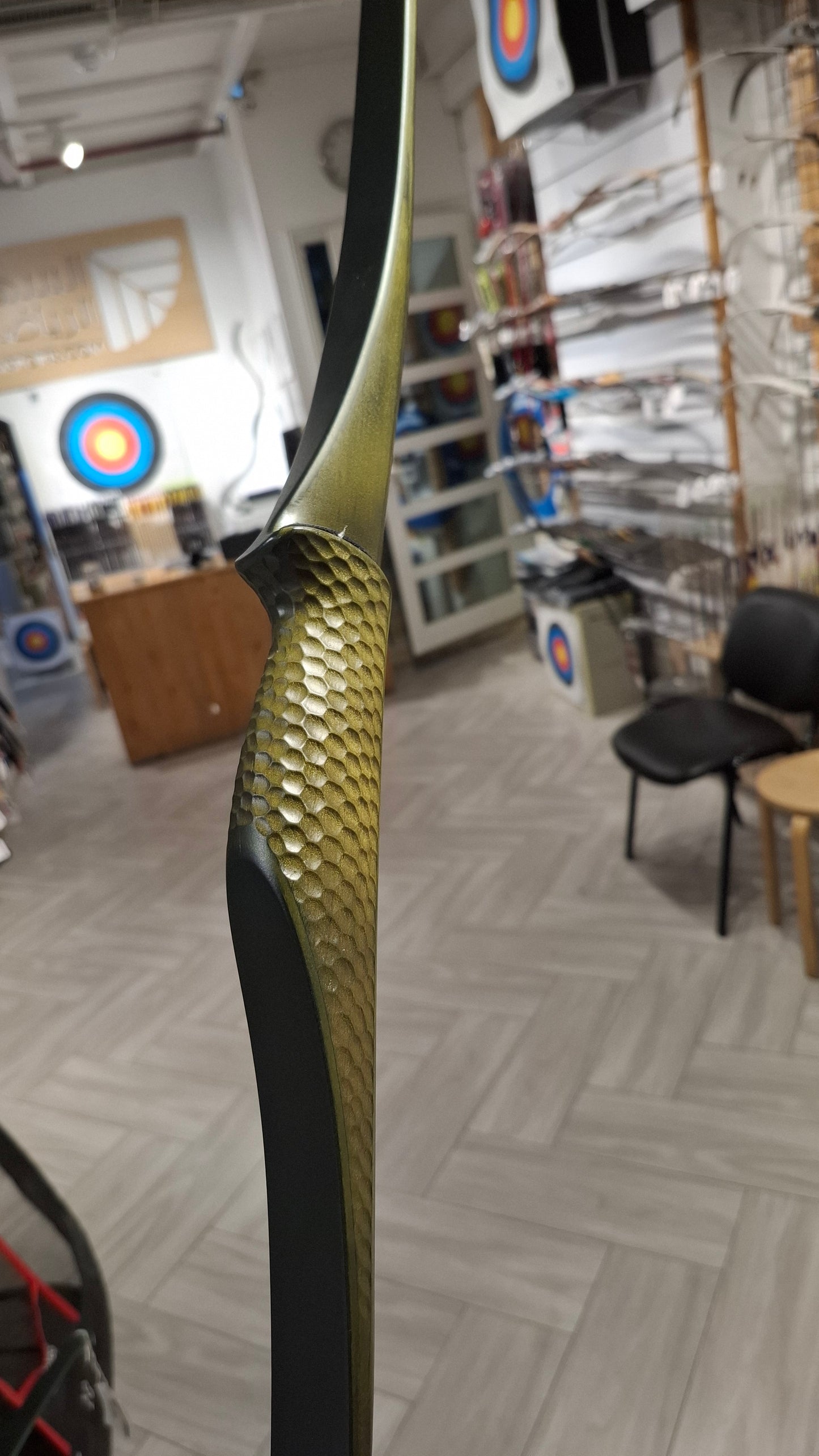 Falco Twin Longbow (Olive green fish scale cut)