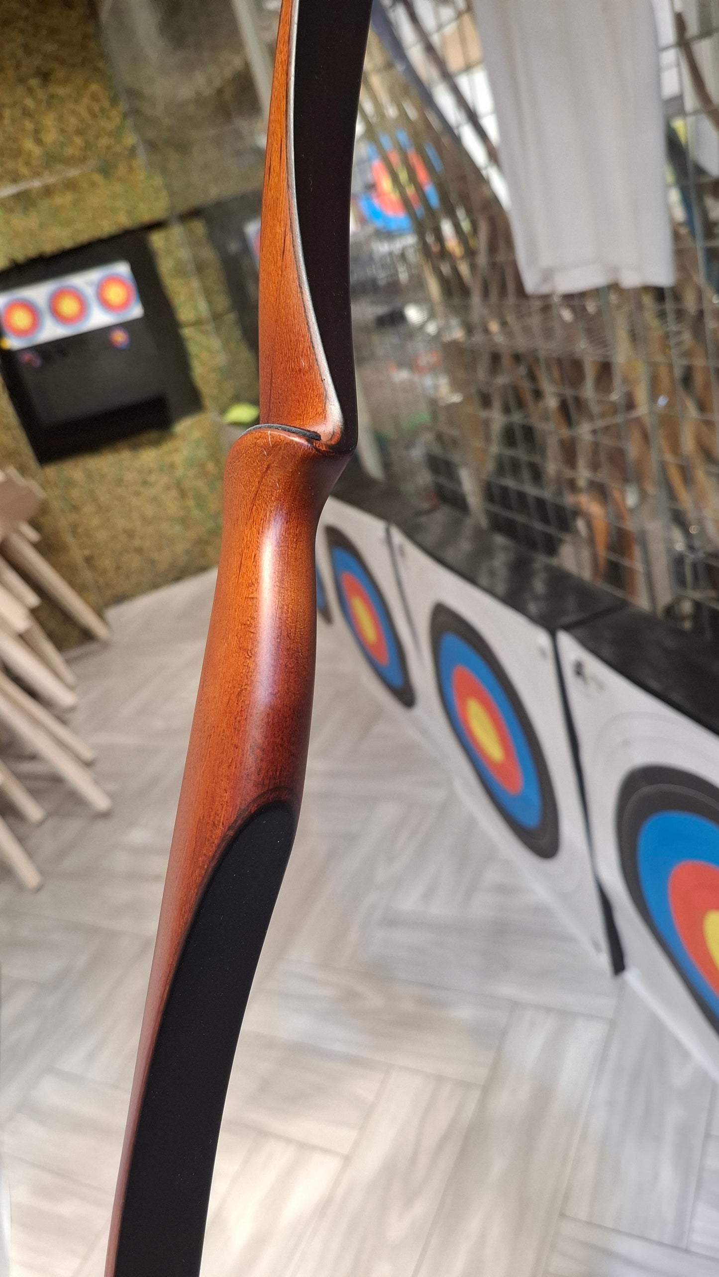 Falco Robin - Palisander stain