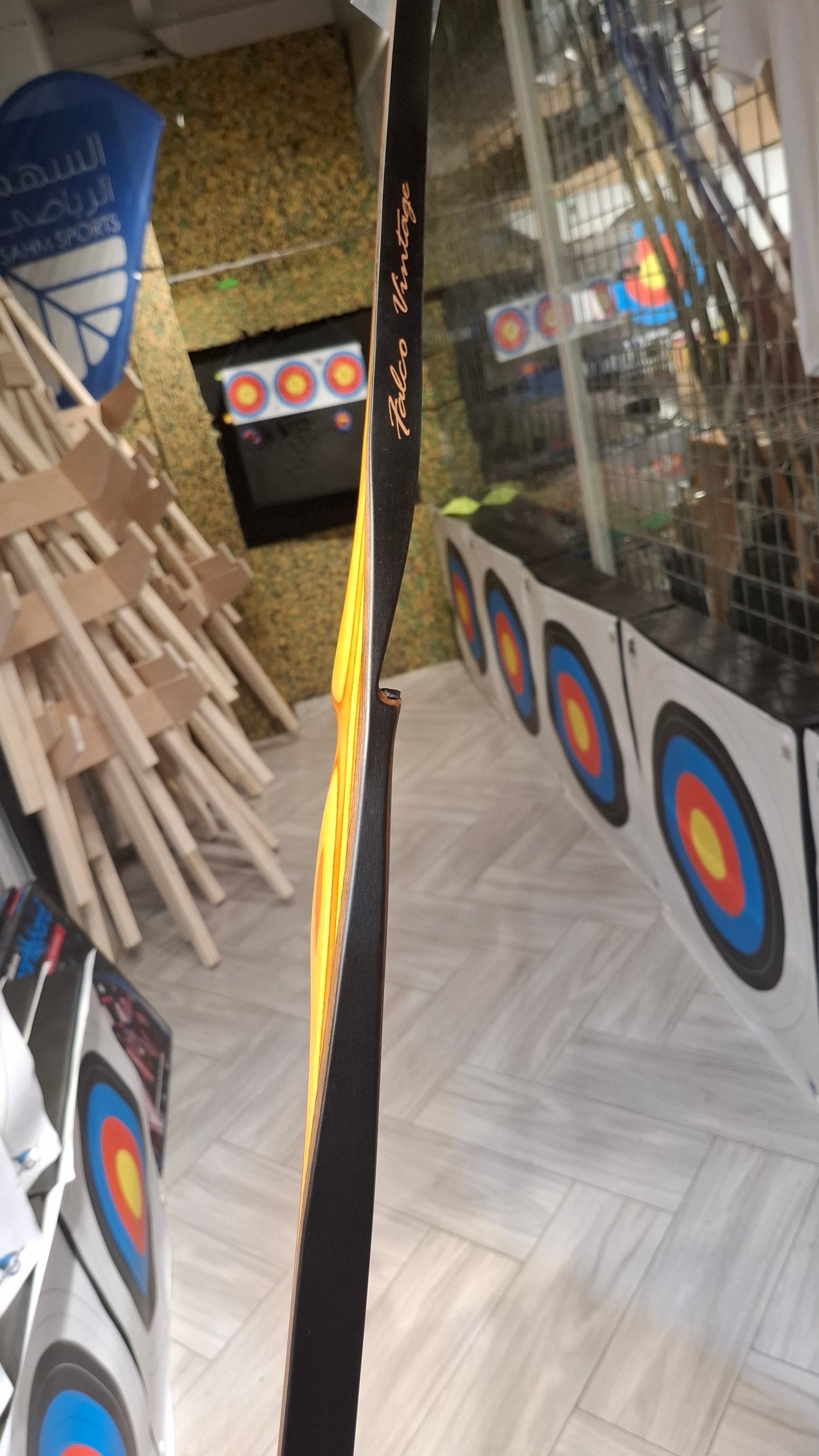 Falco Robin - Colorwood Yellow + Orange