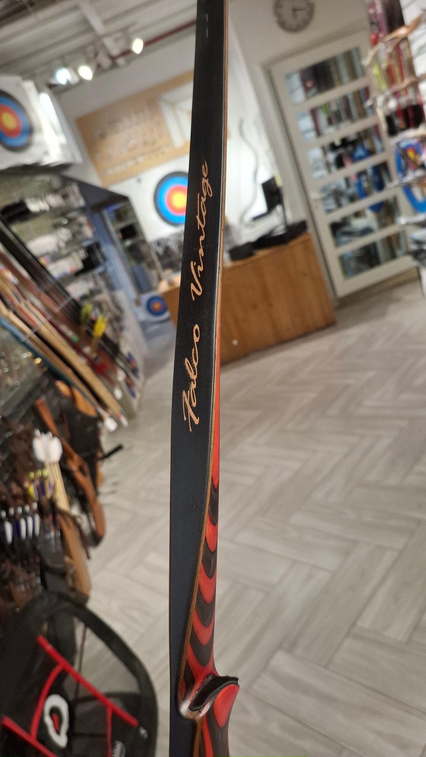 Falco Robin - Colorwood Pink + Grey