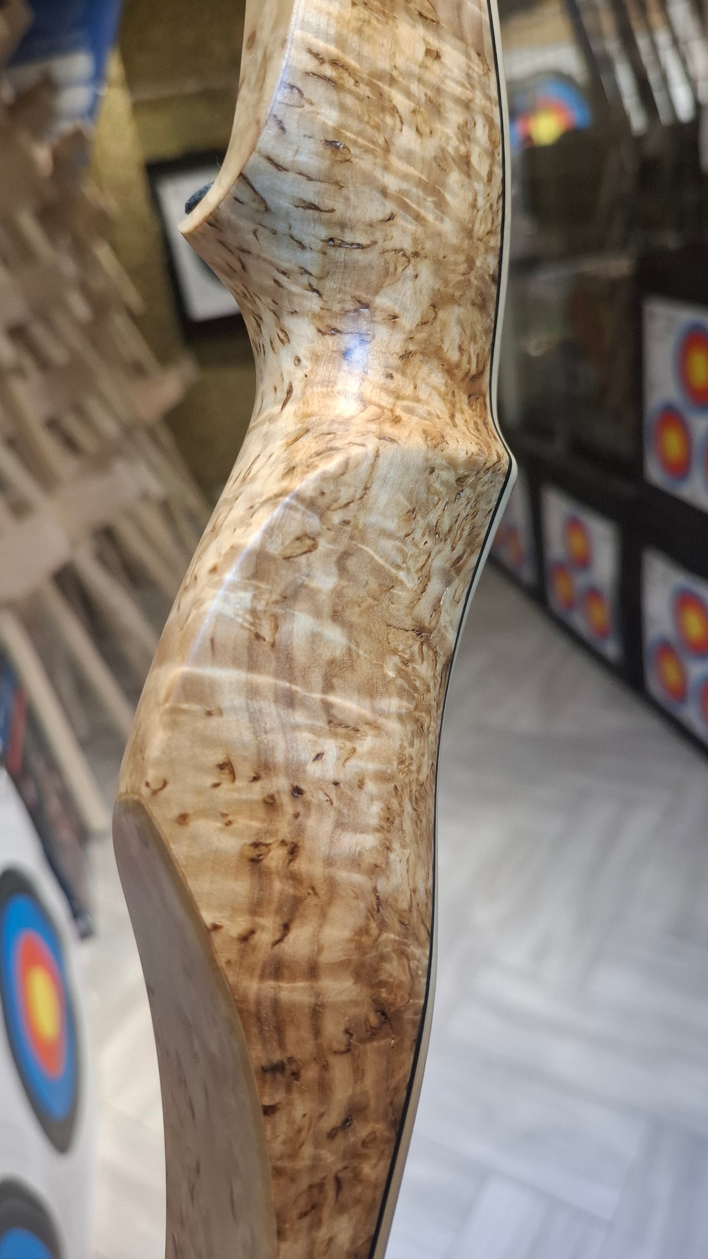 Falco Myth Longbow package Curly Birch