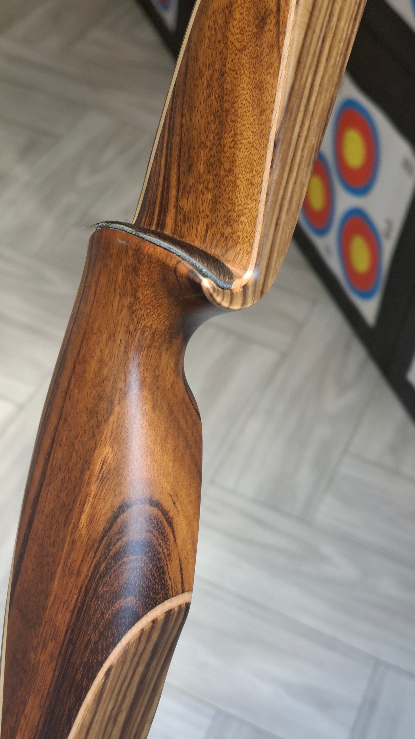 Falco Force Longbow package - Tigerwood + Zebrano wood