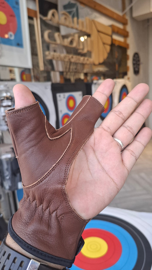 BOW HAND PROTECTION FULL LEATHER BOW BROWN   حامي اليد القابضة للقوس