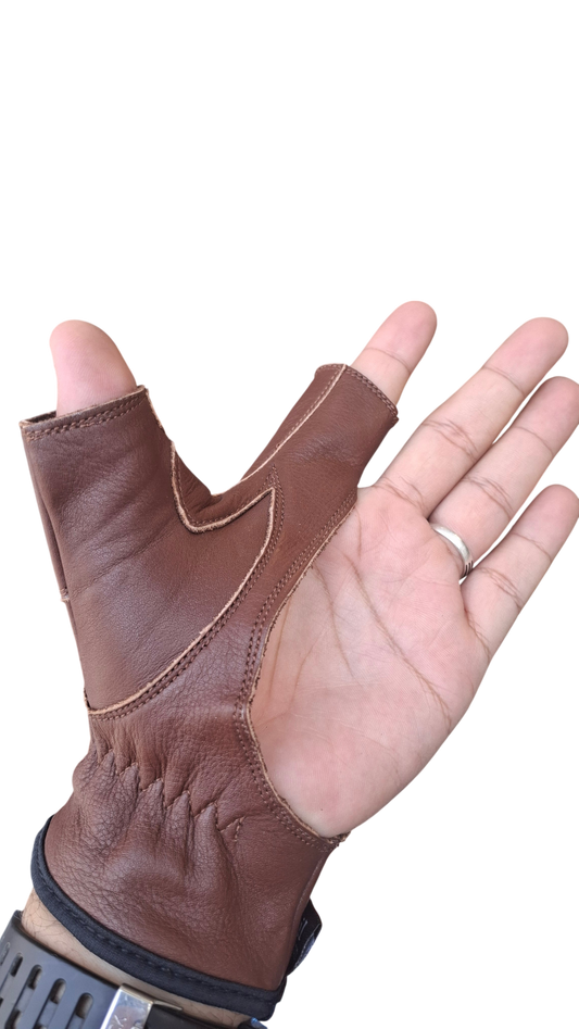 BOW HAND PROTECTION FULL LEATHER BOW BROWN   حامي اليد القابضة للقوس